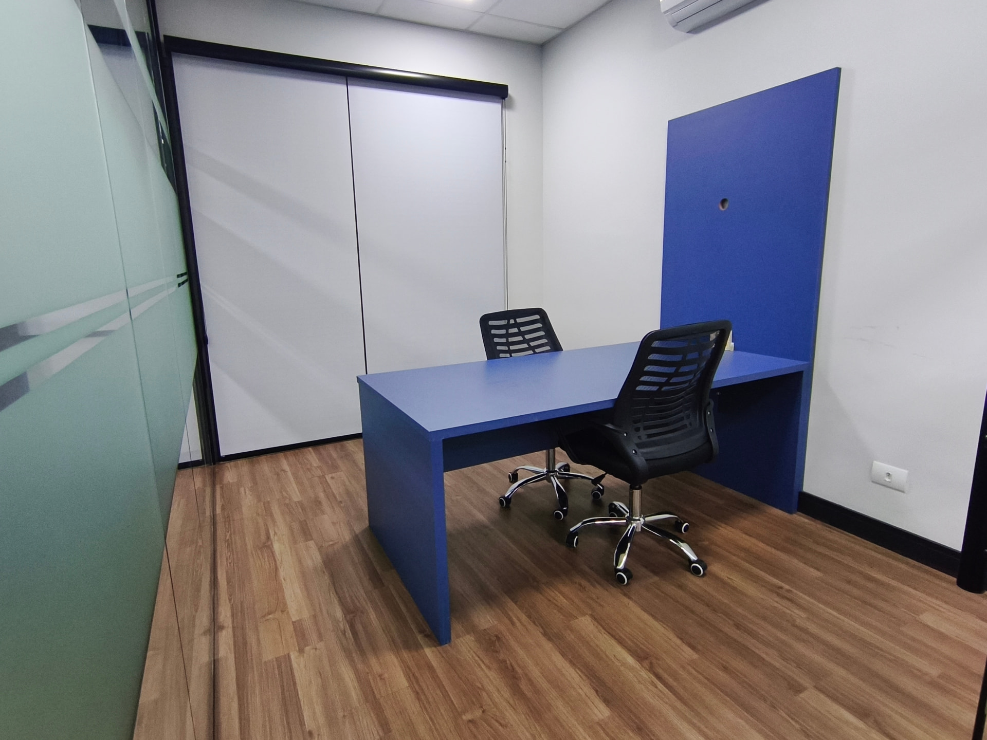 Sala privativa de atendimento da R7 Capital
